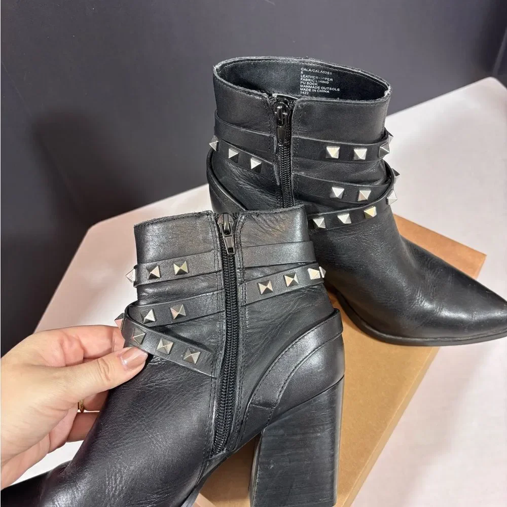Steven Madden Cala Studded Leather Ankle Boot | Size 8 *no box*